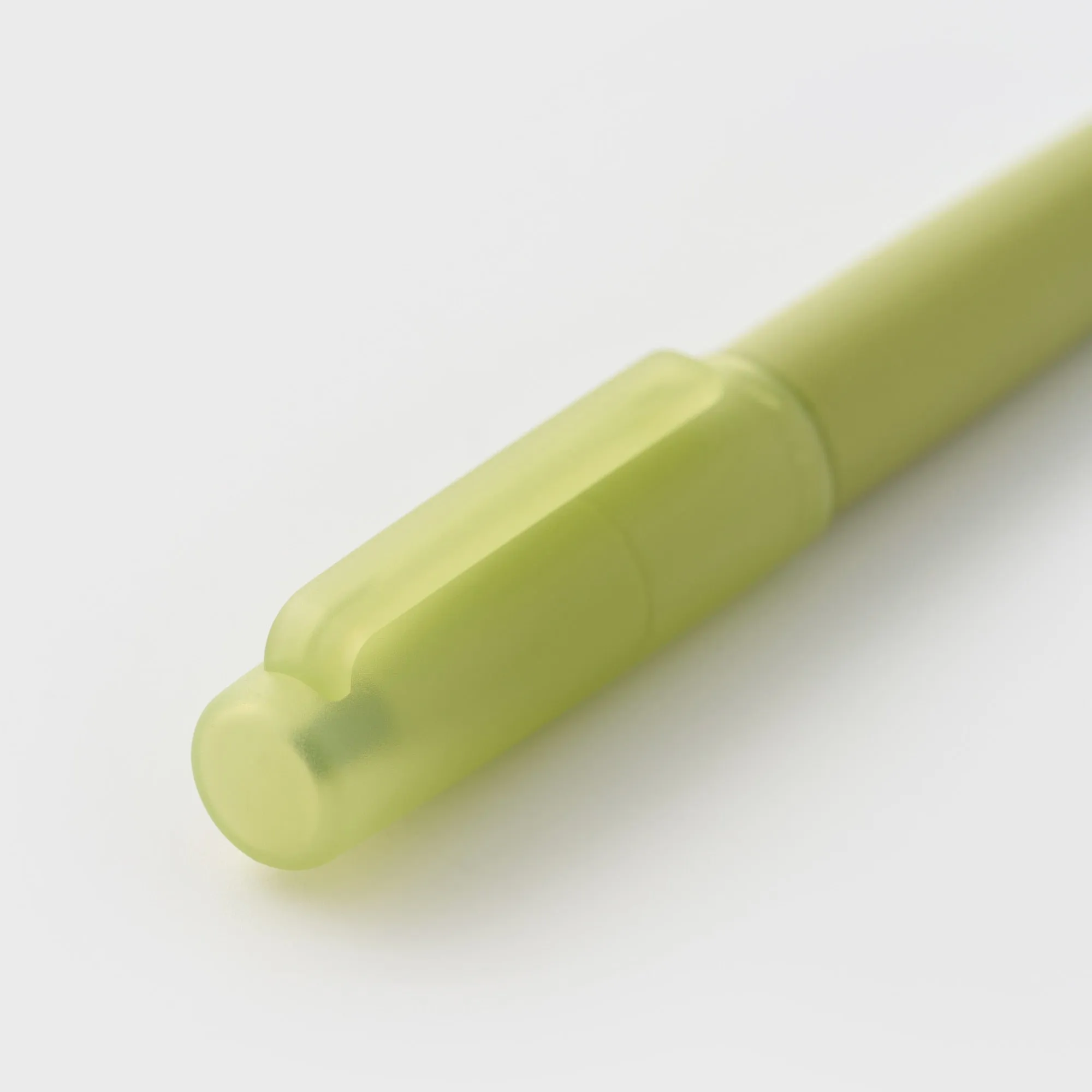 Compact Line Marker Cap Type - Olive Green